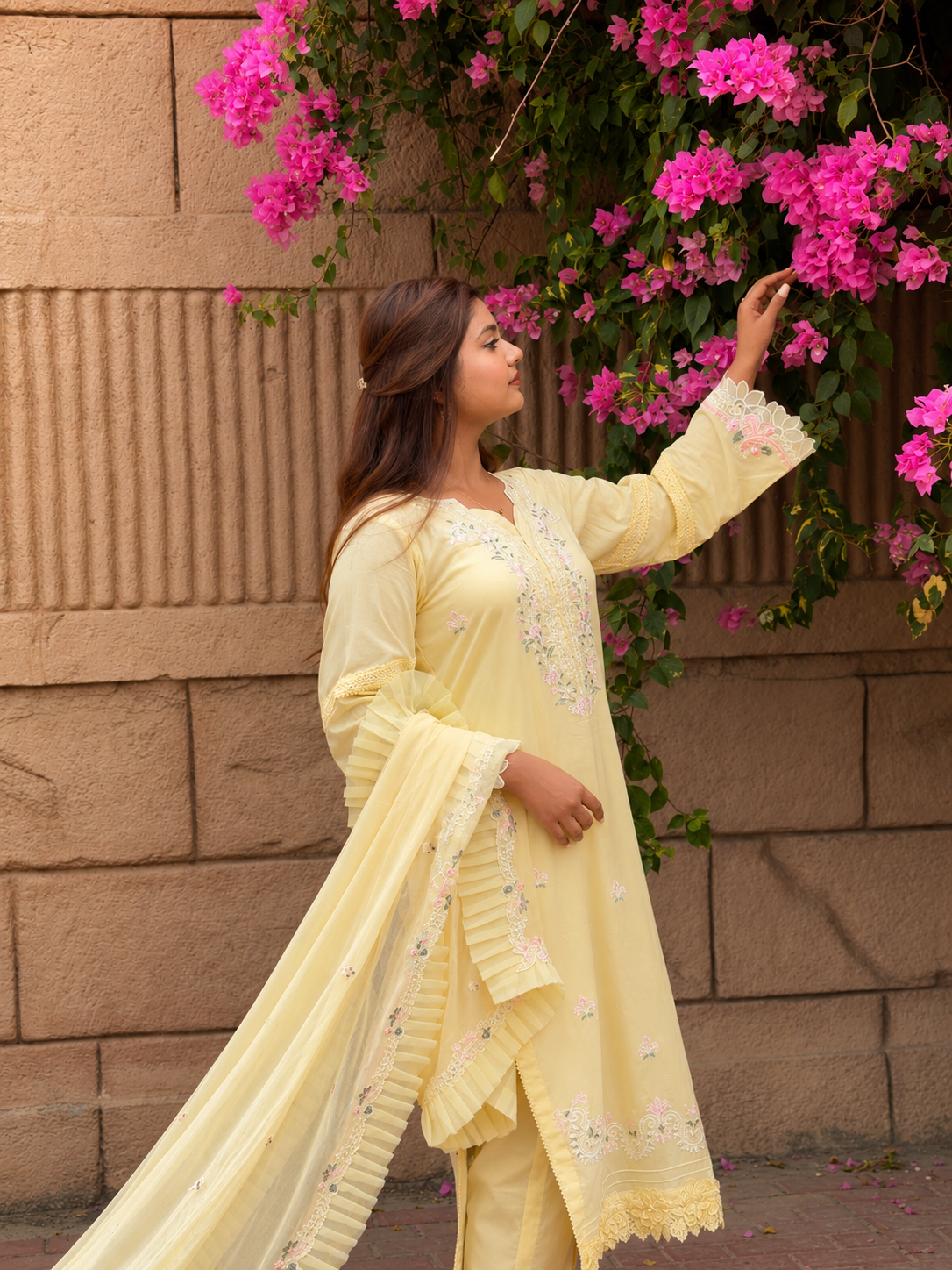 Noor-e-zard